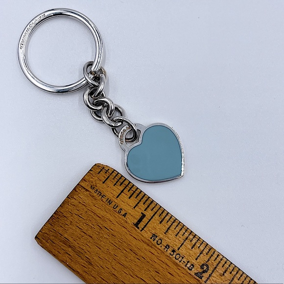 Tiffany & Co. Return to Tiffany Heart Key Ring - Picture 6 of 8